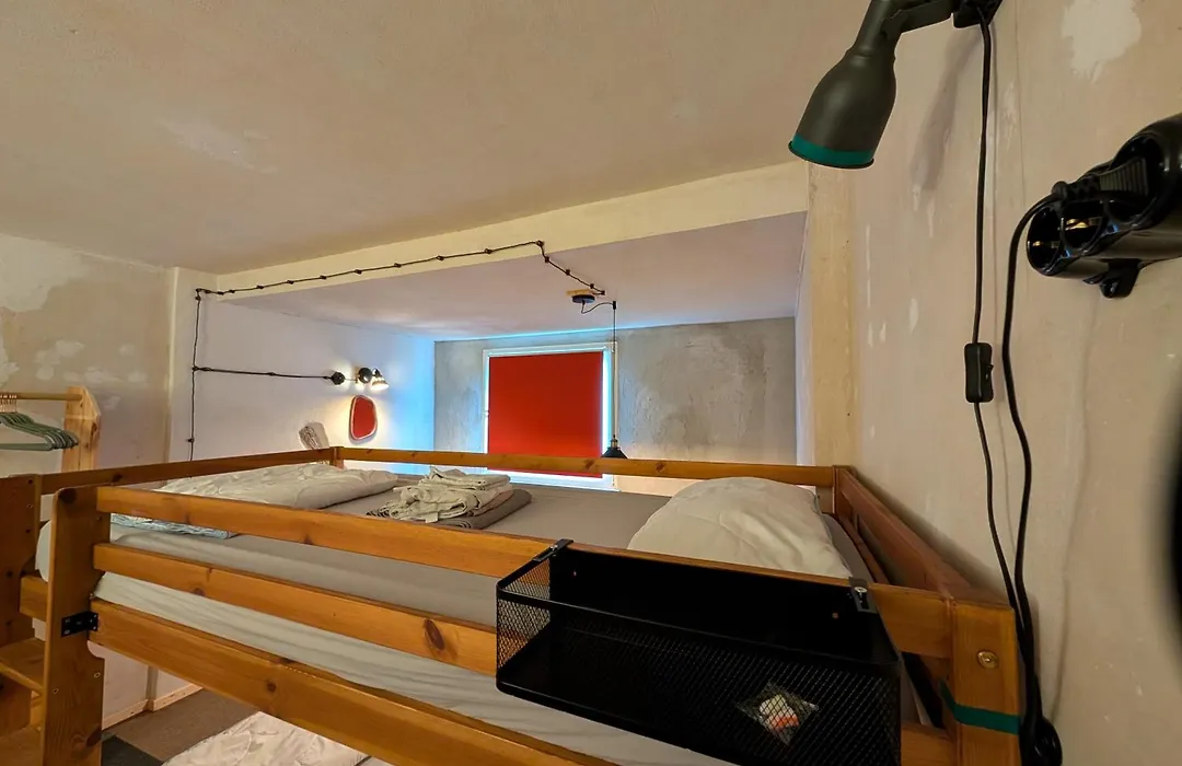 Monkey Factory - Mini Home-Stay Hostel-1